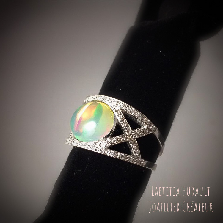 collier or Opale et diamants